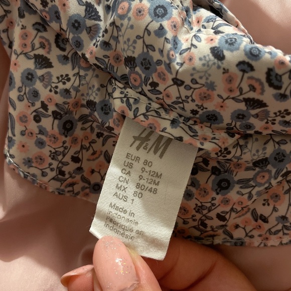 SOLD H&M Kids Snow Puffer Jacket 9-12M - Picture 4 of 7